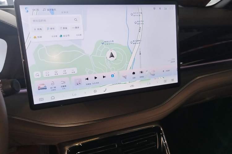 Used BYD Tang New Energy 2024 DM-i Glory Edition 112KM Prestige Model Audio And AC Panel
