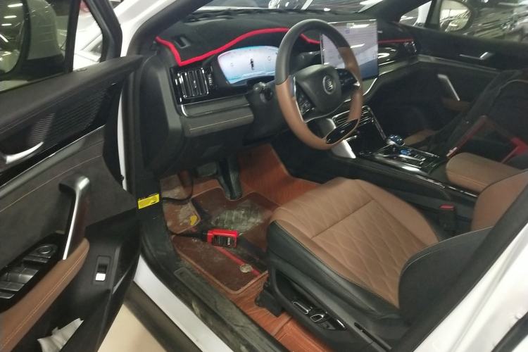 Used BYD Tang New Energy 2024 DM-i Glory Edition 112KM Prestige Model Driver Seat
