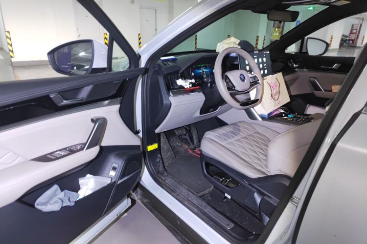 Used BYD Tang New Energy 2024 DM-i Glory Edition 112KM Prestige Model Driver Seat