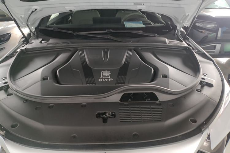 Used BYD Tang New Energy 2024 DM-p Champion Edition 215 km All-Wheel-Drive Flagship Model Engine Bay