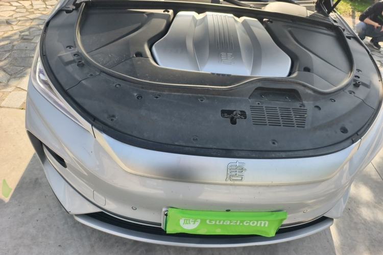 Used BYD Tang New Energy 2024 EV Glory Edition 730KM Premium Model Engine Bay