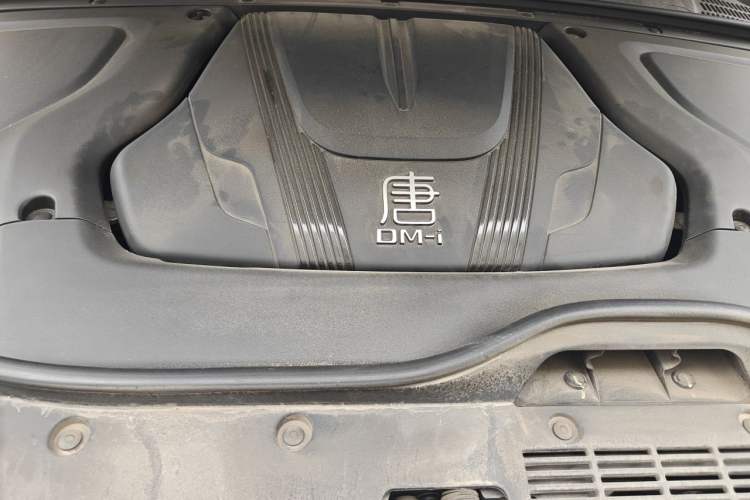 Used BYD Tang New Energy 2024 DM-i Glory Edition 200KM Flagship Model Engine Bay