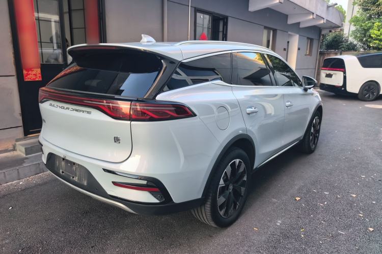 Used BYD Tang New Energy 2024 EV Glory Edition 730KM Premium Model Exterior 3
