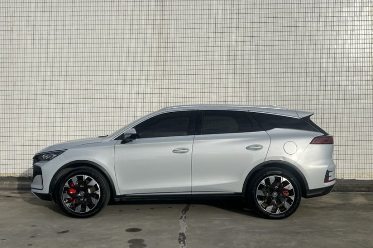 Used BYD Tang New Energy 2024 DM-p Champion Edition 215 km All-Wheel-Drive Flagship Model Exterior 5
