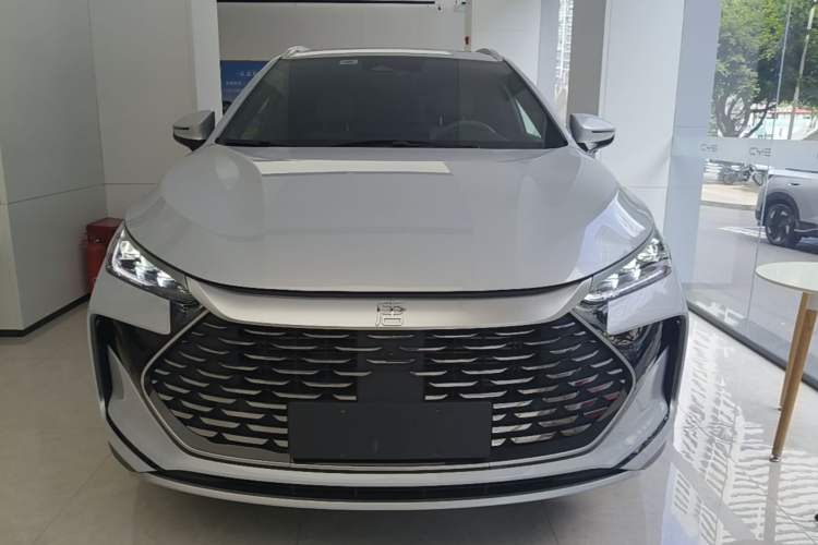 Used BYD Tang New Energy 2024 DM-i Glory Edition 112KM Prestige Model Front