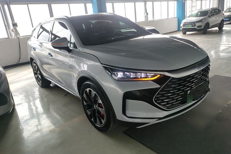 Used BYD Tang New Energy 2024 DM-p Champion Edition 215 km All-Wheel-Drive Flagship Model Front Right 45 Deg