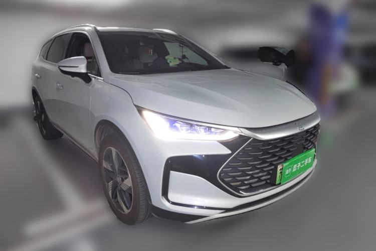Used BYD Tang New Energy 2024 DM-i Glory Edition 112KM Prestige Model Front Right 45 Deg