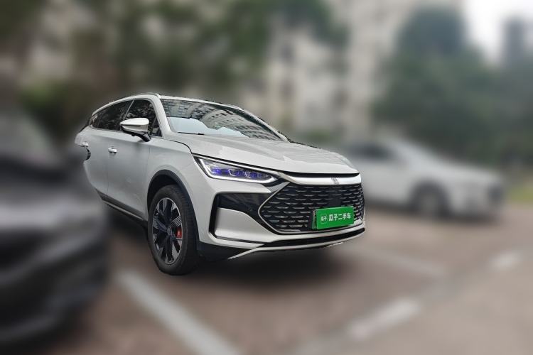 Used BYD Tang New Energy 2024 DM-i Glory Edition 200KM Flagship Model Front Right 45 Deg