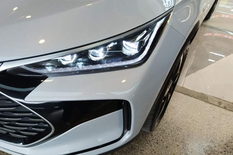 Used BYD Tang New Energy 2024 DM-i Glory Edition 112KM Prestige Model Left Front Headlight