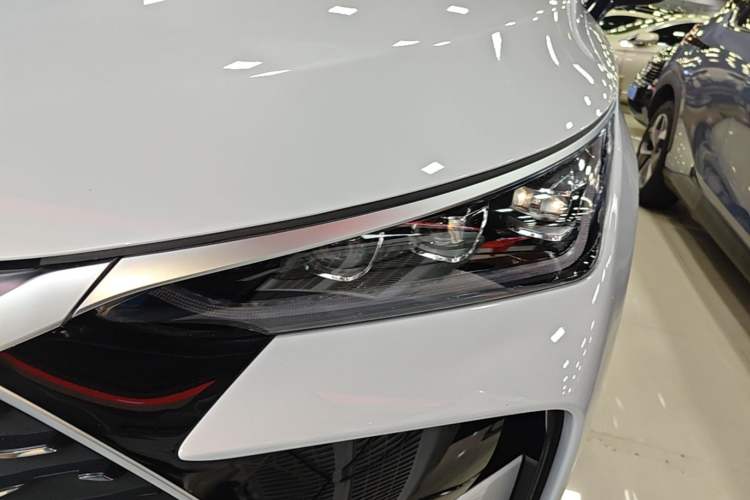 Used BYD Tang New Energy 2024 DM-i Glory Edition 112KM Prestige Model Left Front Headlight