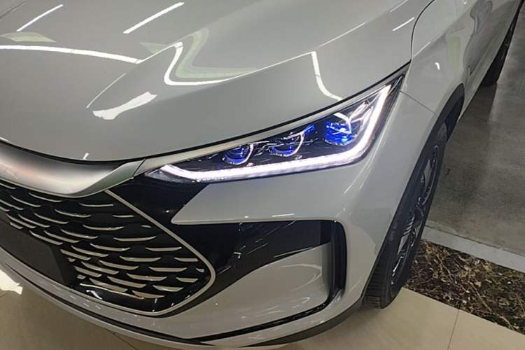Used BYD Tang New Energy 2024 DM-i Glory Edition 112KM Prestige Model Left Front Headlight