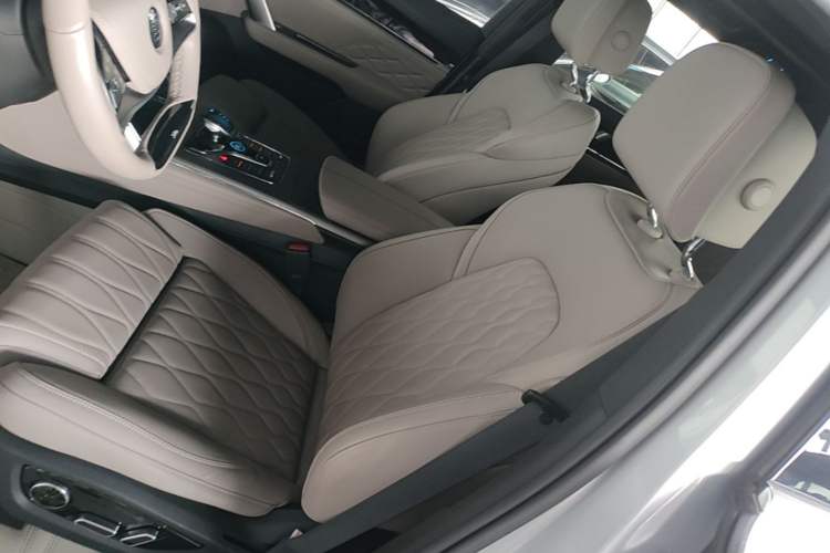 Used BYD Tang New Energy 2024 DM-p Champion Edition 215 km All-Wheel-Drive Flagship Model Left Front Seat