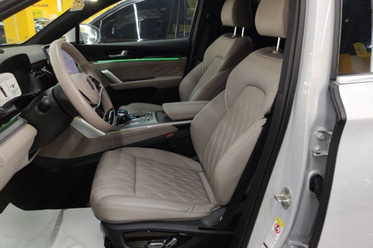 Used BYD Tang New Energy 2024 DM-i Glory Edition 112KM Prestige Model Left Front Seat
