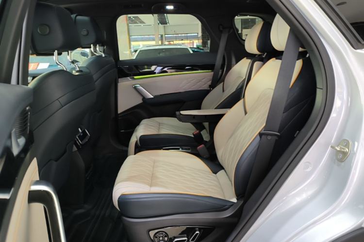 Used BYD Tang New Energy 2024 EV Champion Edition 730KM Deluxe Model Left Rear Seat