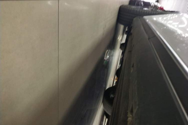 Used BYD Tang New Energy 2024 DM-i Glory Edition 112KM Prestige Model Left Side Sill