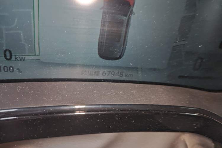 Used BYD Tang New Energy 2024 DM-i Glory Edition 112KM Prestige Model Odometer Close Up