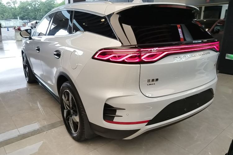 Used BYD Tang New Energy 2024 DM-i Glory Edition 112KM Prestige Model Rear Left 45 Deg