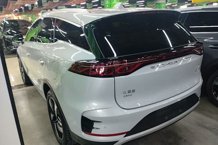 Used BYD Tang New Energy 2024 DM-i Glory Edition 112KM Prestige Model Rear Left 45 Deg
