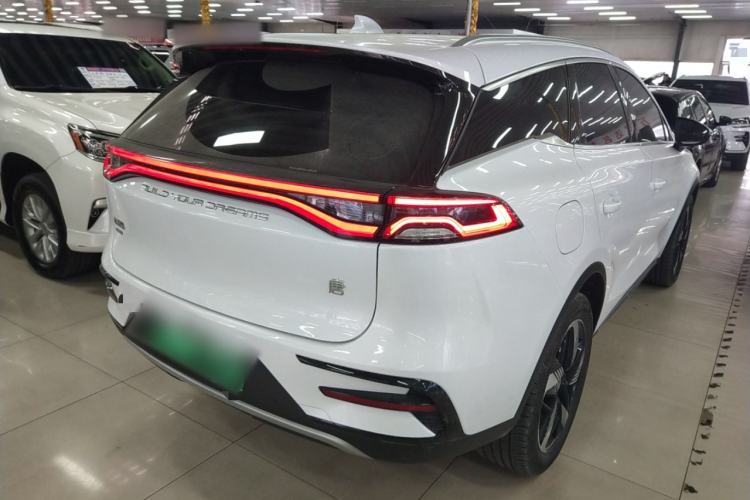 Used BYD Tang New Energy 2024 DM-i Glory Edition 112KM Prestige Model Rear Right 45 Deg
