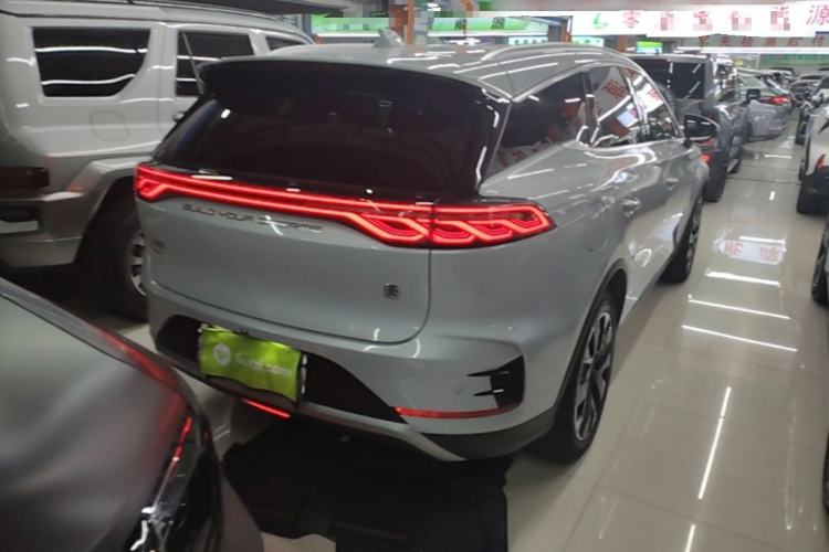 Used BYD Tang New Energy 2024 DM-i Glory Edition 112KM Flagship Model Rear Right 45 Deg
