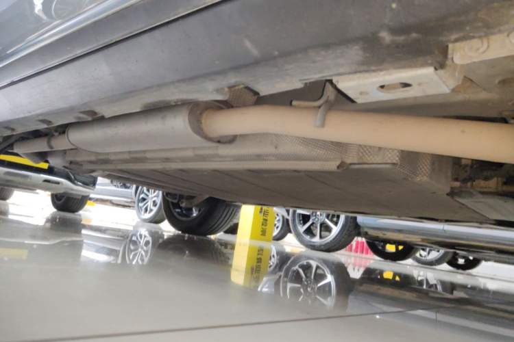 Used BYD Tang New Energy 2024 DM-i Glory Edition 112KM Prestige Model Right Side Sill