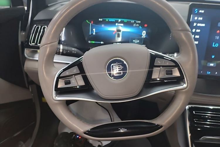 Used BYD Tang New Energy 2024 DM-i Glory Edition 112KM Flagship Model Steering Wheel