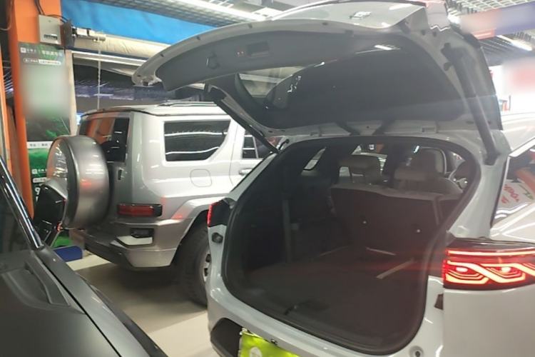 Used BYD Tang New Energy 2024 DM-i Glory Edition 112KM Flagship Model Trunk