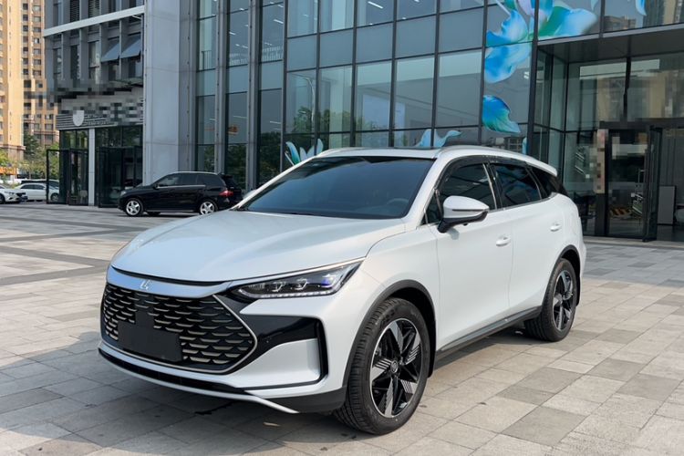 BYD Tang New Energy 2024 DM-i Glory Edition 112KM Prestige Model - Premium