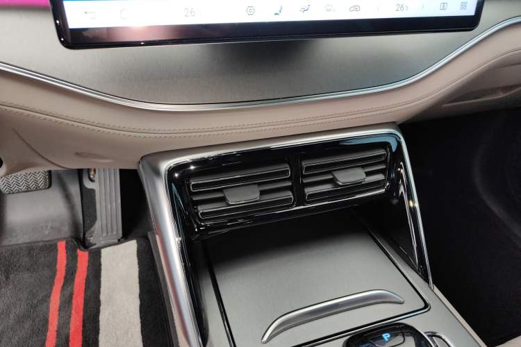 Used BYD Tang New Energy 2025 Intelligent Driving Version DM-i 115KM Flagship Edition Audio And AC Panel