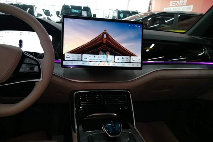 Used BYD Tang New Energy 2025 Intelligent Driving Version DM-i 115KM Flagship Edition Audio And AC Panel