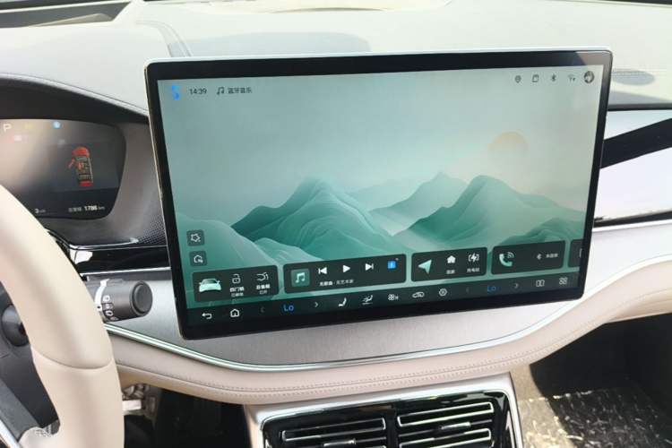 Used BYD Tang New Energy 2025 Intelligent Driving Version DM-i 115KM Flagship Edition Audio And AC Panel