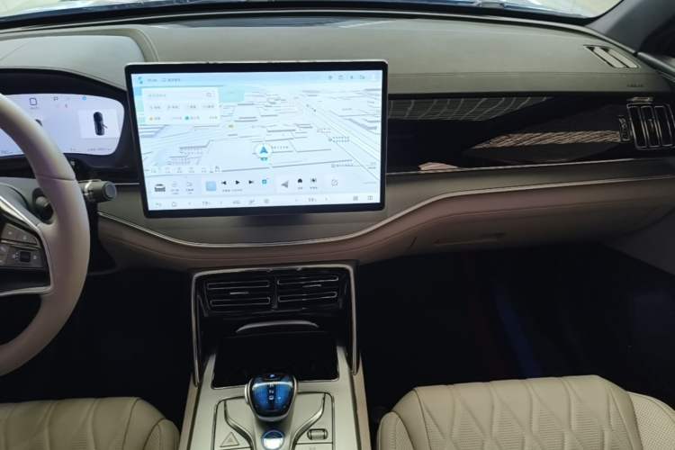 Used BYD Tang New Energy 2025 Intelligent Driving Version DM-i 115KM Prestige Edition Audio And AC Panel