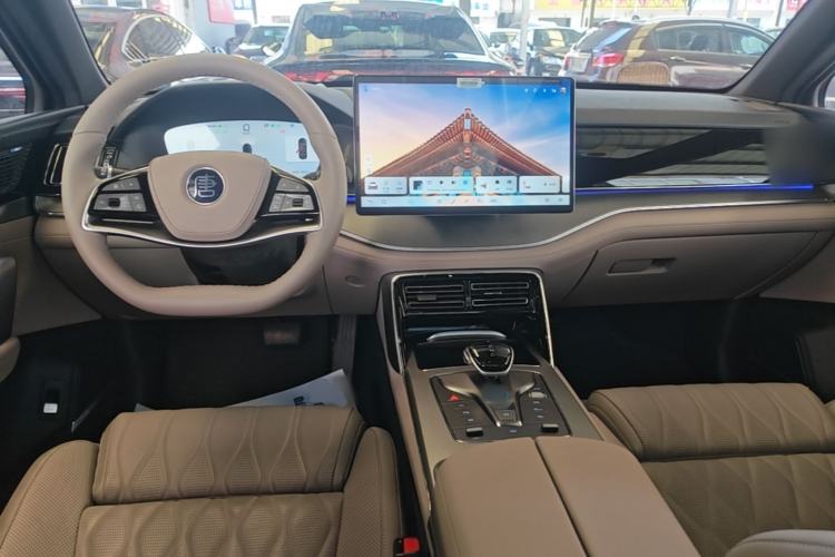 Used BYD Tang New Energy 2025 Intelligent Driving Version DM-i 115KM Flagship Edition Center Console