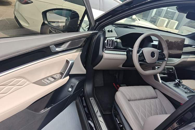 Used BYD Tang New Energy 2025 Intelligent Driving Version DM-i 115KM Flagship Edition Driver Seat