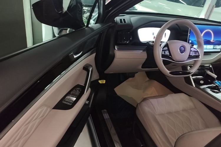 Used BYD Tang New Energy 2025 DM-i 115KM Prestige Model Driver Seat
