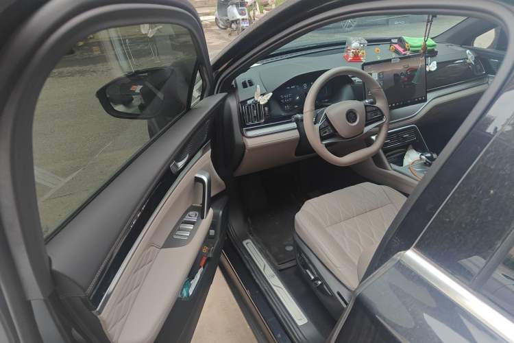 Used BYD Tang New Energy 2025 Intelligent Driving Version DM-i 115KM Prestige Edition Driver Seat