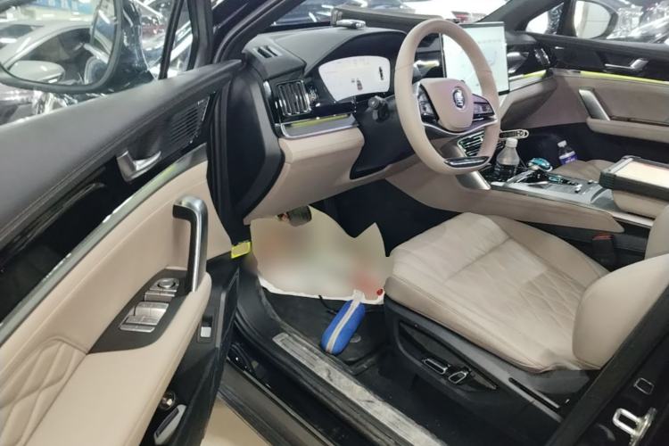 Used BYD Tang New Energy 2025 DM-i 115KM Prestige Model Driver Seat