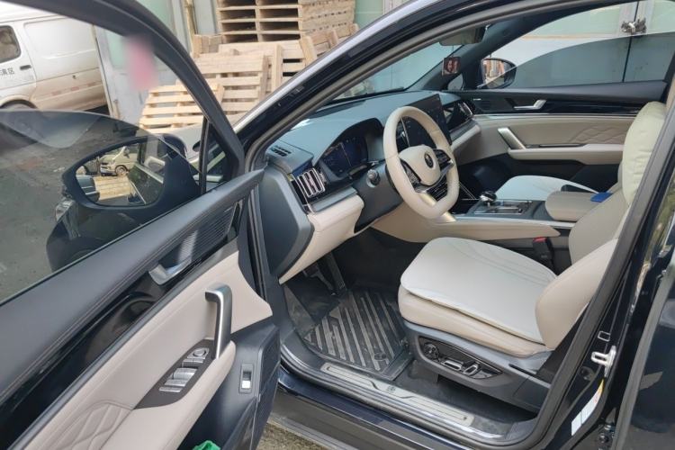 Used BYD Tang New Energy 2025 DM-i 115KM Prestige Model Driver Seat