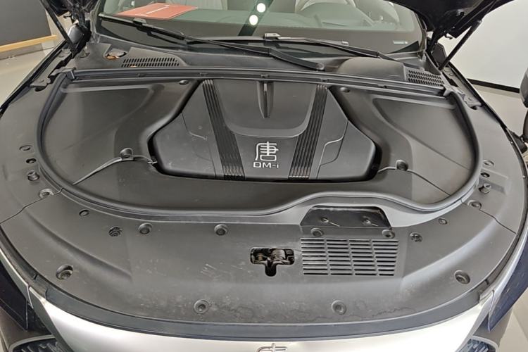 Used BYD Tang New Energy 2025 Intelligent Driving Version DM-i 115KM Flagship Edition Engine Bay