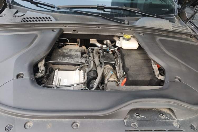 Used BYD Tang New Energy 2025 Intelligent Driving Version DM-i 115KM Flagship Edition Engine Bay