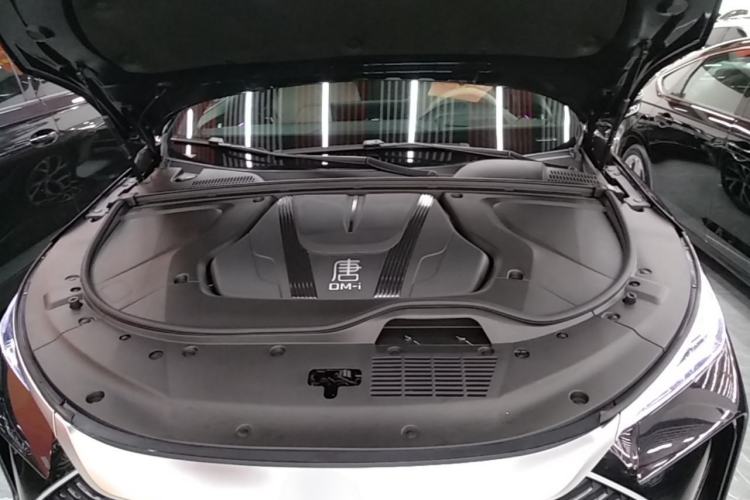 Used BYD Tang New Energy 2025 Intelligent Driving Version DM-i 115KM Flagship Edition Engine Bay