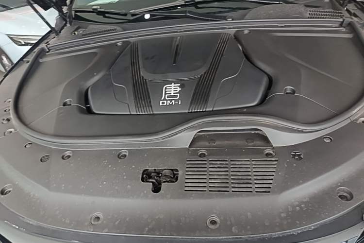Used BYD Tang New Energy 2025 Model Smart Drive Version DM-i 175KM LiDAR Flagship Version Engine Bay