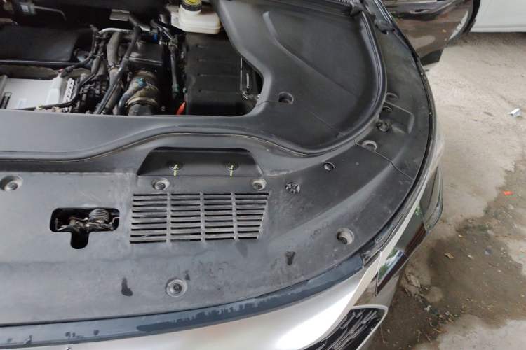 Used BYD Tang New Energy 2025 Intelligent Driving Version DM-i 115KM Prestige Edition Engine Bay Left
