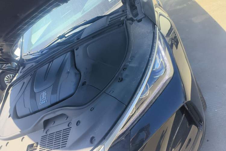 Used BYD Tang New Energy 2025 Intelligent Driving Version DM-i 115KM Flagship Edition Engine Bay Left