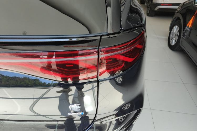 Used BYD Tang New Energy 2025 Intelligent Driving Version DM-i 115KM Flagship Edition Exterior 1