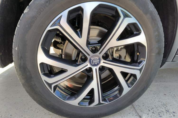 Used BYD Tang New Energy 2025 Intelligent Driving Version DM-i 115KM Prestige Edition Exterior 11