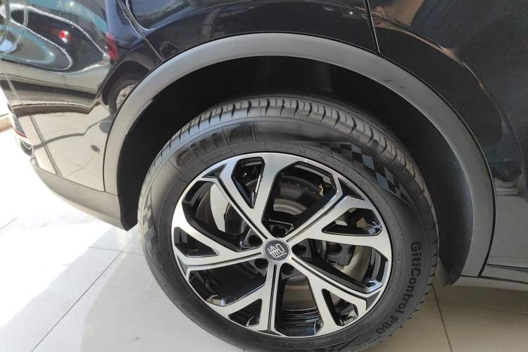 Used BYD Tang New Energy 2025 Intelligent Driving Version DM-i 115KM Flagship Edition Exterior 3