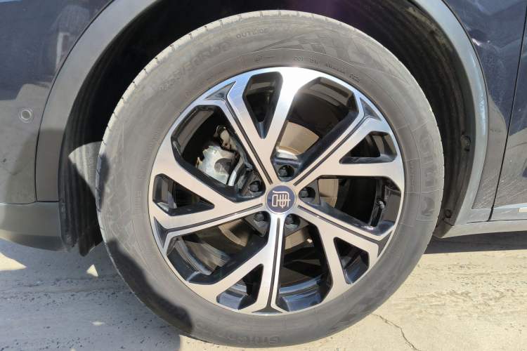 Used BYD Tang New Energy 2025 Intelligent Driving Version DM-i 115KM Prestige Edition Exterior 9