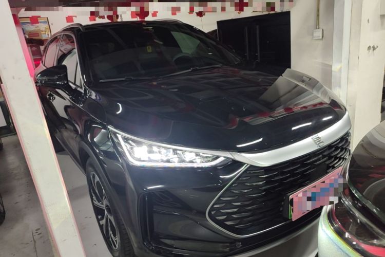 Used BYD Tang New Energy 2025 DM-i 115KM Prestige Model Front Right 45 Deg