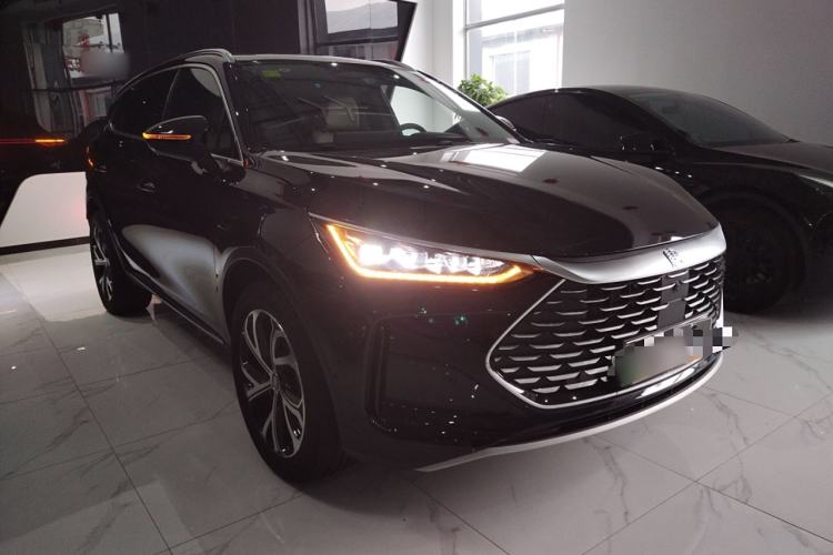 Used BYD Tang New Energy 2025 Intelligent Driving Version DM-i 115KM Flagship Edition Front Right 45 Deg